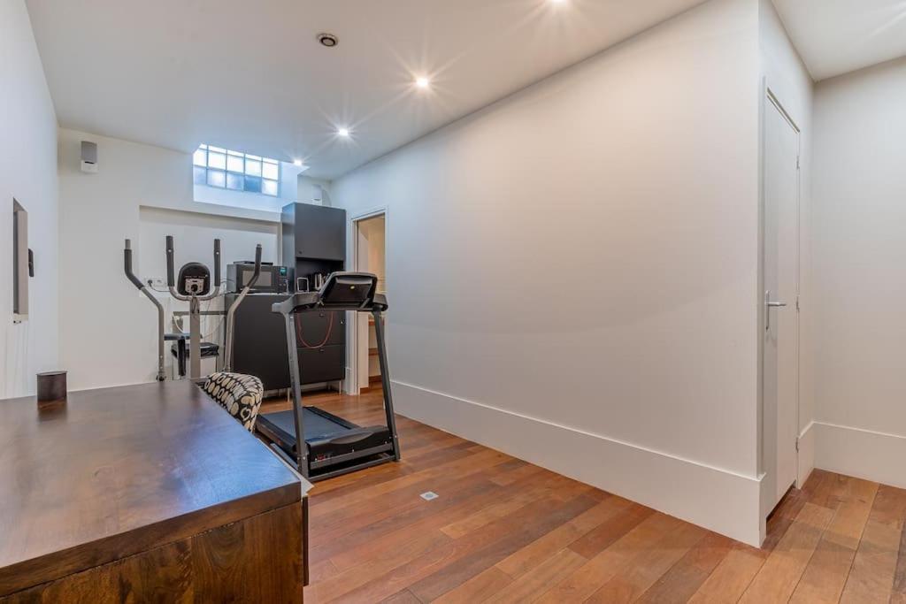 Appartement Particulier Dans Le 17eme Arondissement *