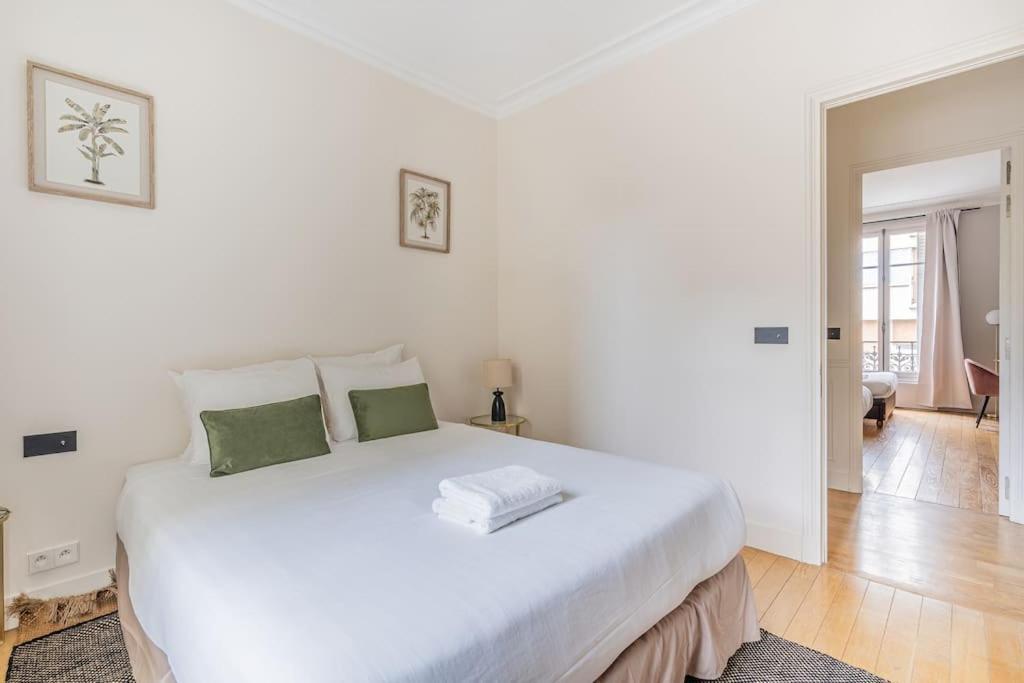 Appartement Particulier Dans Le 17eme Arondissement