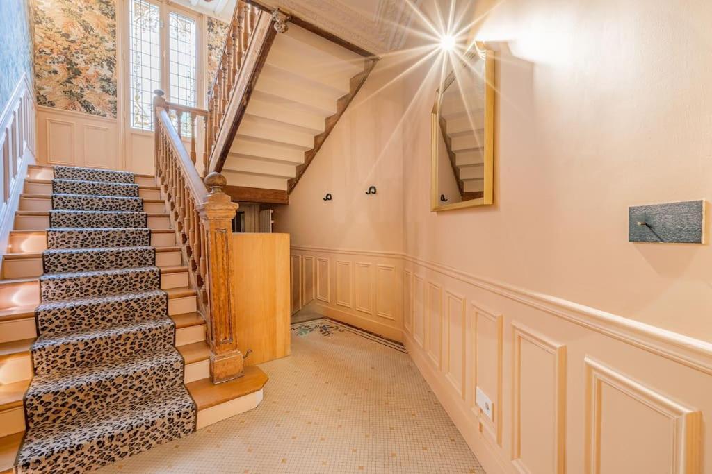 Appartement Particulier Dans Le 17eme Arondissement Parijs